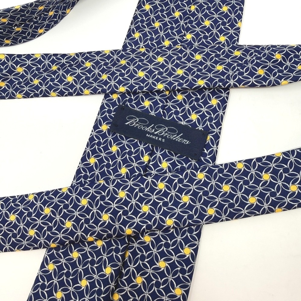 Brooks Brothers Makers Mens Navy Blue Geometric Floral Silk Tie Made in USA